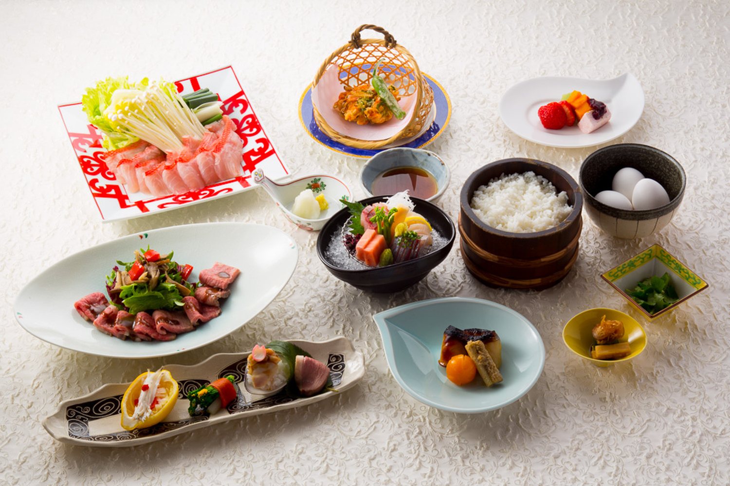 お部屋出しの和食会席